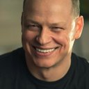 Aaron Hughes oyuncusunun filmleri