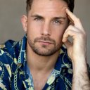 Adam Woodward oyuncusunun filmleri