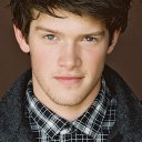 Alex MacNicoll oyuncusunun filmleri