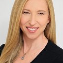 Alice Dinnean oyuncusunun filmleri