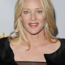 Angela Featherstone oyuncusunun filmleri