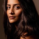 Anula Navlekar oyuncusunun filmleri