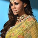 Apeksha Porwal oyuncusunun filmleri