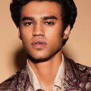 Babil Khan oyuncusunun filmleri