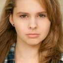 Chloe Roe oyuncusunun filmleri