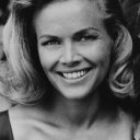 Honor Blackman oyuncusunun filmleri