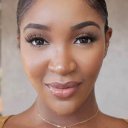 Idia Aisien oyuncusunun filmleri