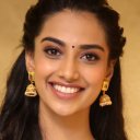 Meenakshi Chaudhary oyuncusunun filmleri