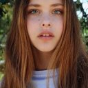 Nicole Wallace oyuncusunun filmleri