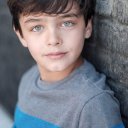 Oz Kalvan oyuncusunun filmleri