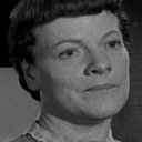 Peg Hillias oyuncusunun filmleri