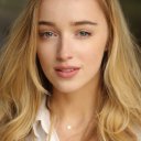 Phoebe Dynevor oyuncusunun filmleri