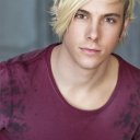 Riker Lynch oyuncusunun filmleri
