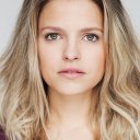 Sarah-Jeanne Labrosse oyuncusunun filmleri