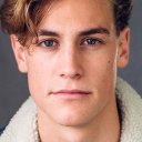 Simon Mead oyuncusunun filmleri