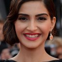 Sonam Kapoor oyuncusunun filmleri