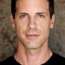 Tilky Jones oyuncusunun filmleri