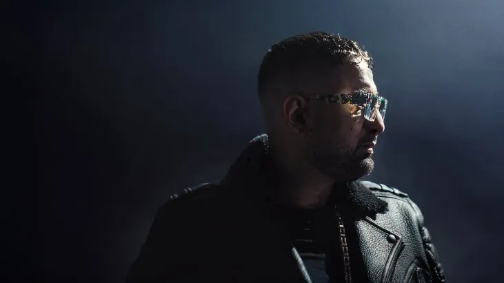 Aykut Anhan: Babo'nun &Ouml;yk&uuml;s&uuml; izle