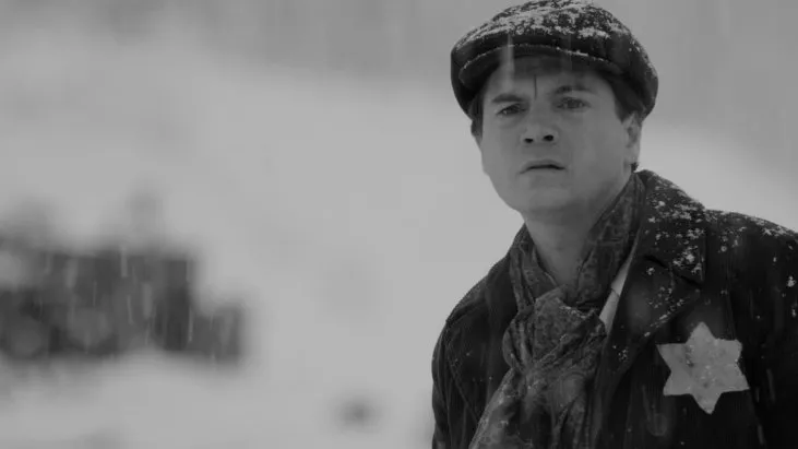 Bau: Savaştaki Sanat&ccedil;ı izle