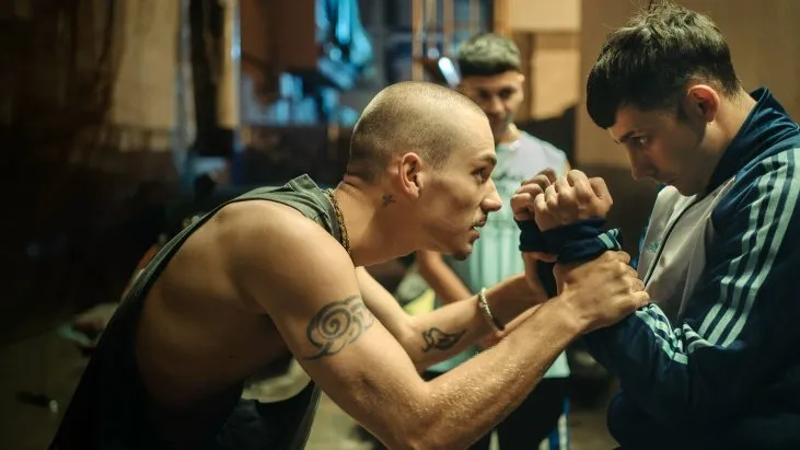 Düşmanlar izle