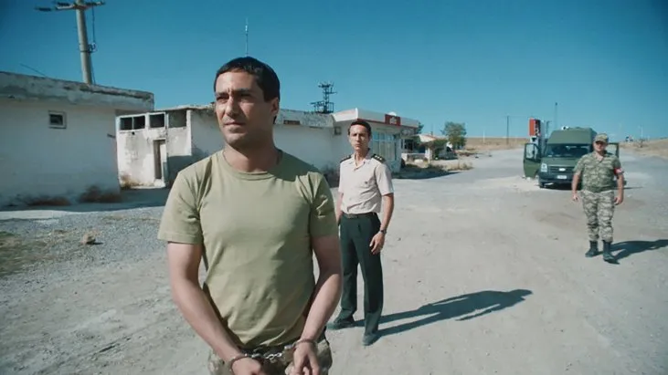 Gecenin Kıyısı izle