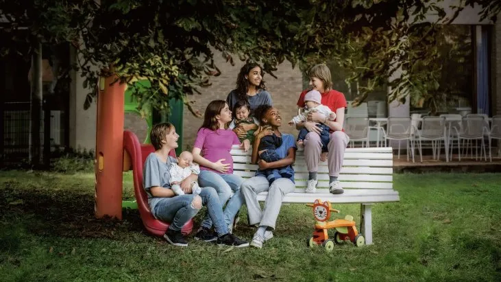 Gen&ccedil; Anneler izle