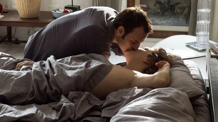 Napoli'nin Sırrı izle